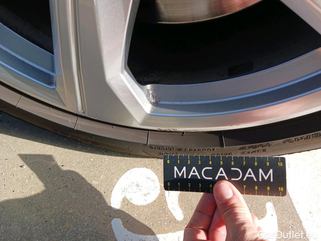  Audi  A6 AUDI  / 2018 / 5P / familiar Avant 55 TFSIe quattro Competition #6