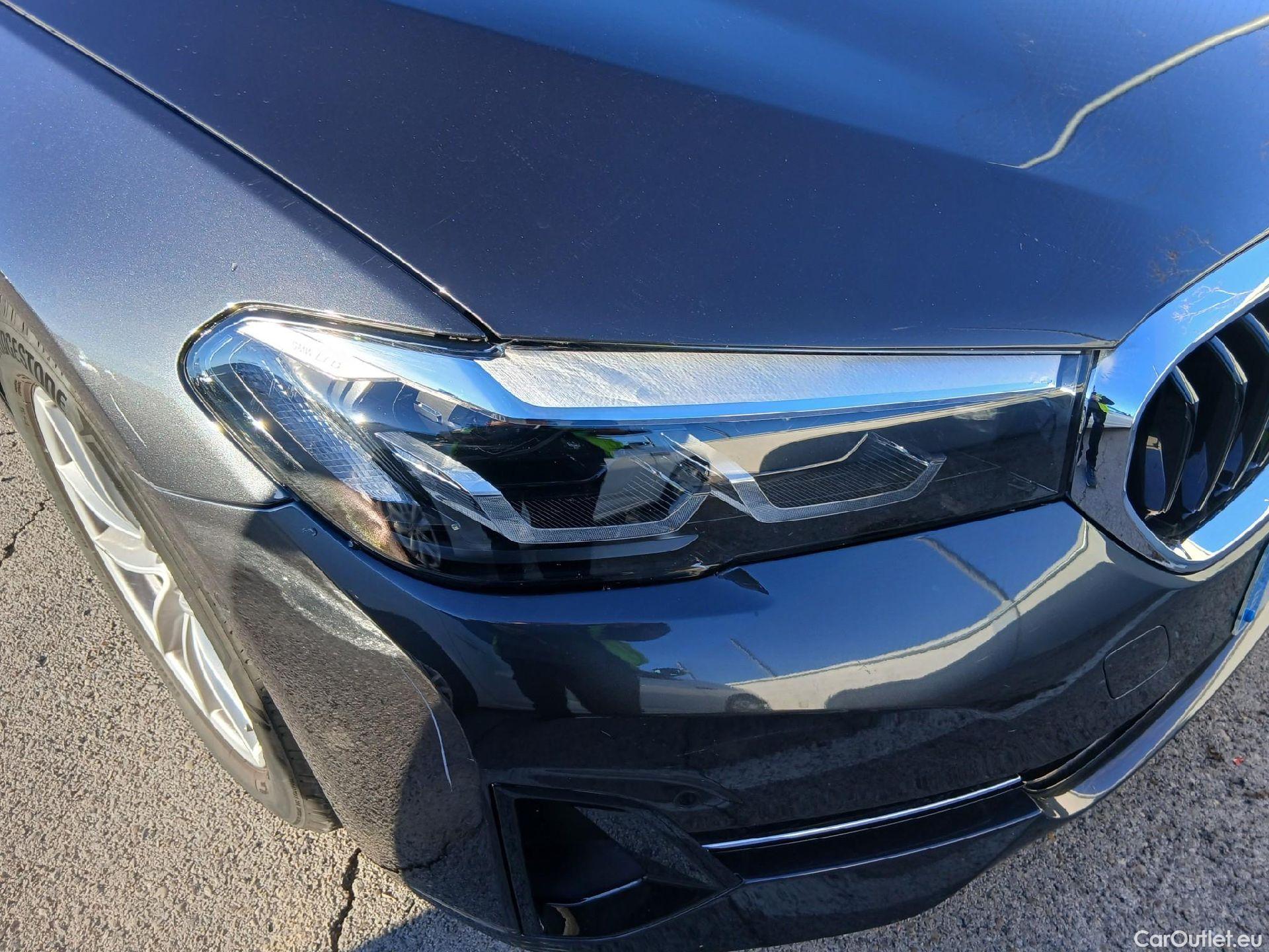  Bmw  Serie 5 BMW  / 2020 / 4P / sedán 520e #36