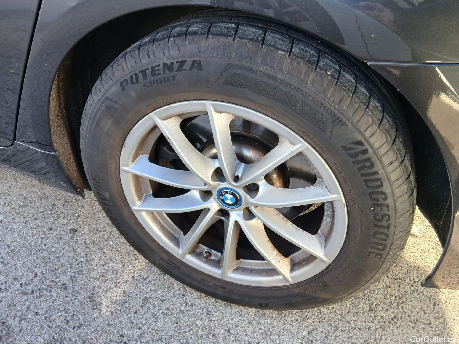  Bmw  Serie 5 BMW  / 2020 / 4P / sedán 520e #16