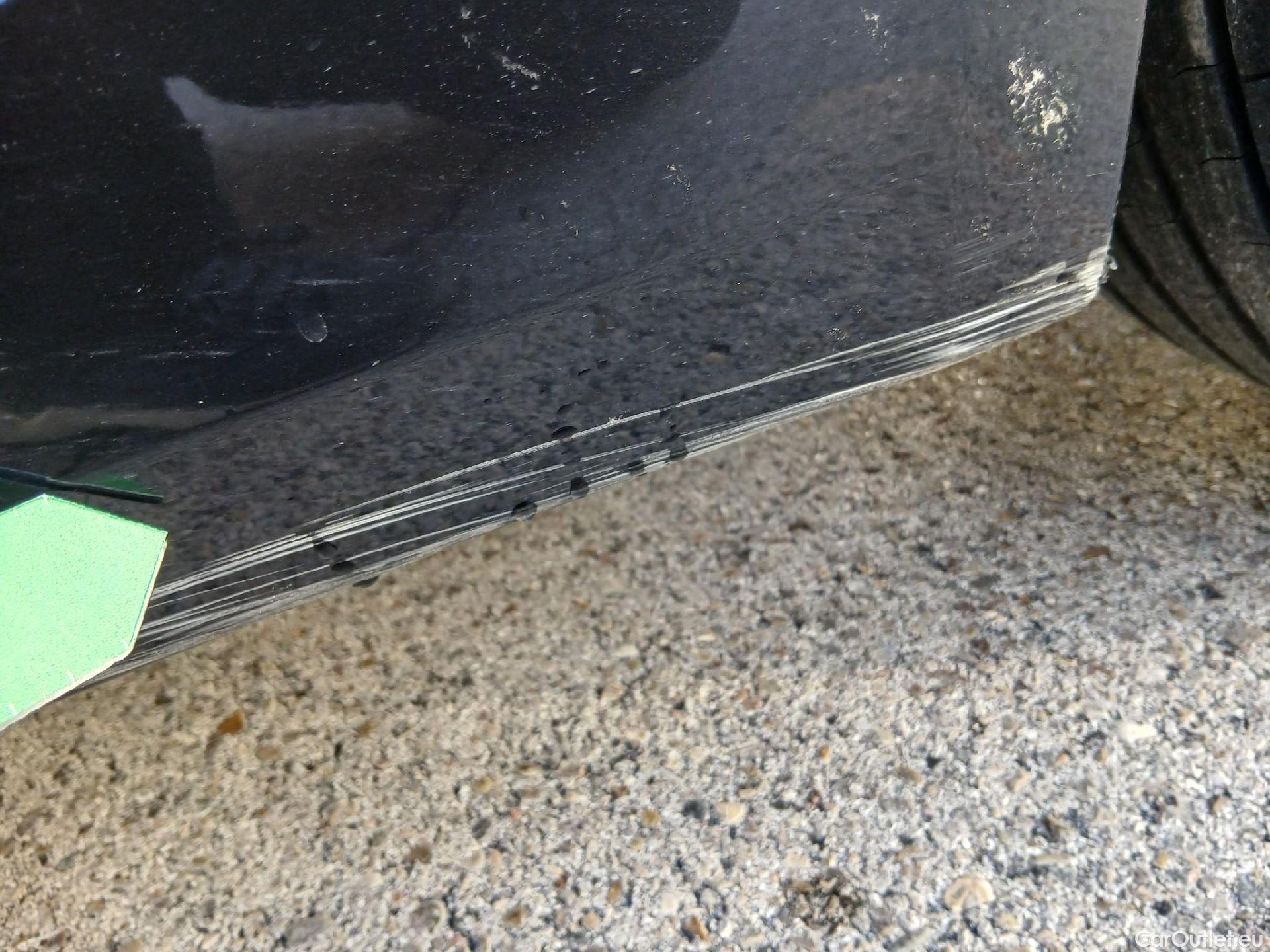  Bmw  Serie 5 BMW  / 2020 / 4P / sedán 520e #37