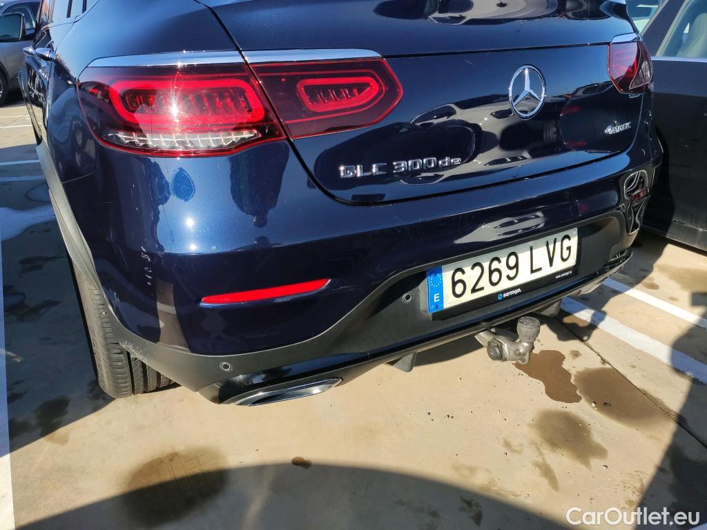  Mercedes  G-Klasee MERCEDES-BENZ GLC Coupé / 2019 / 5P / coupé GLC 300 de 4MATIC #22