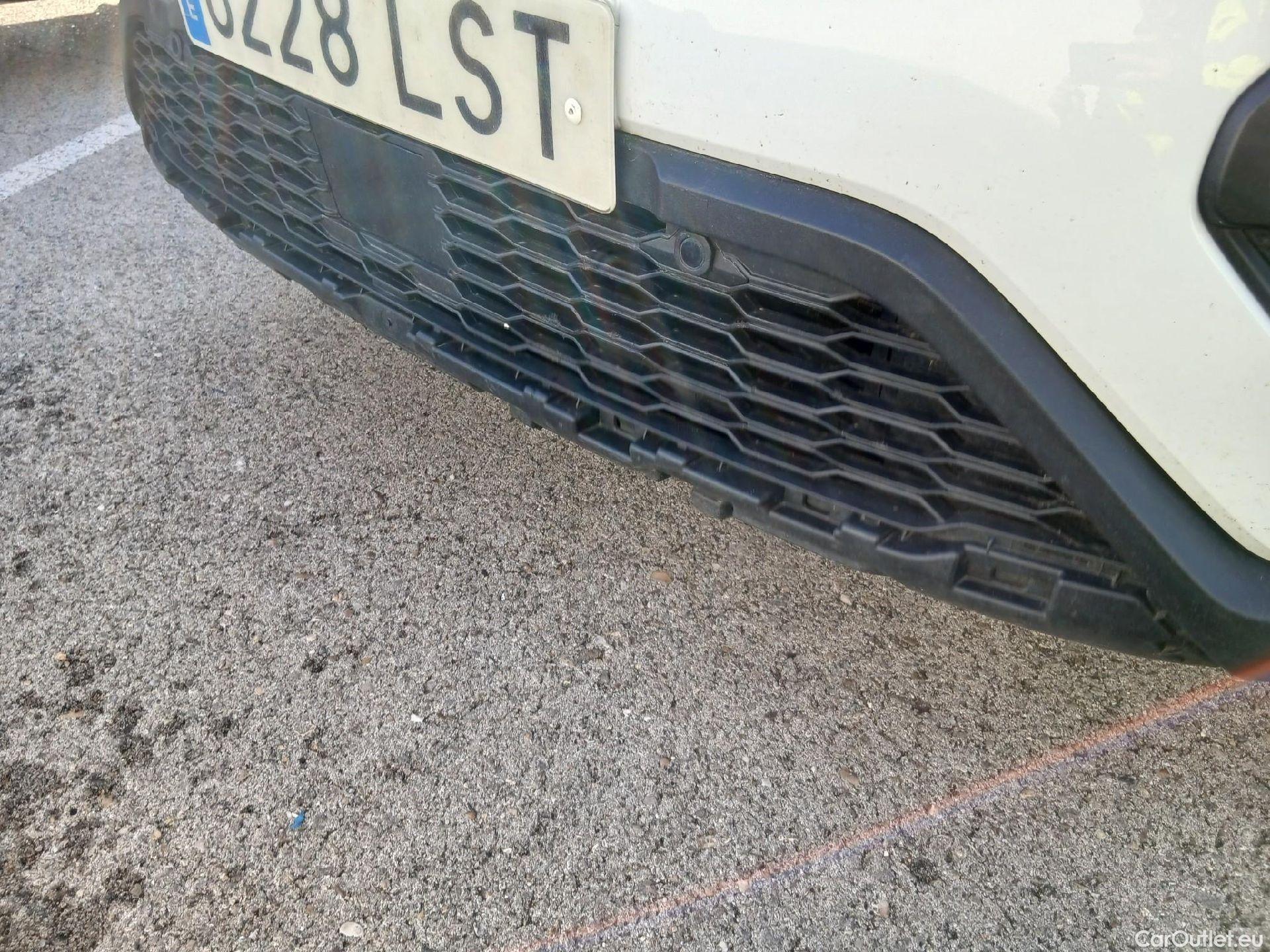  Dacia  Sandero DACIA  / 2020 / 5P / berlina con portón Stepway Comfort 74kW (100CV) ECO-G #5