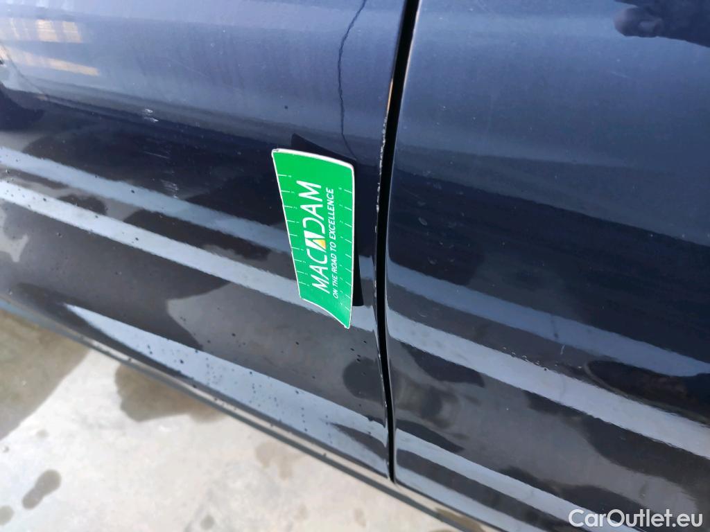  Mercedes  G-Klasee MERCEDES-BENZ GLC Coupé / 2019 / 5P / coupé GLC 300 de 4MATIC #6