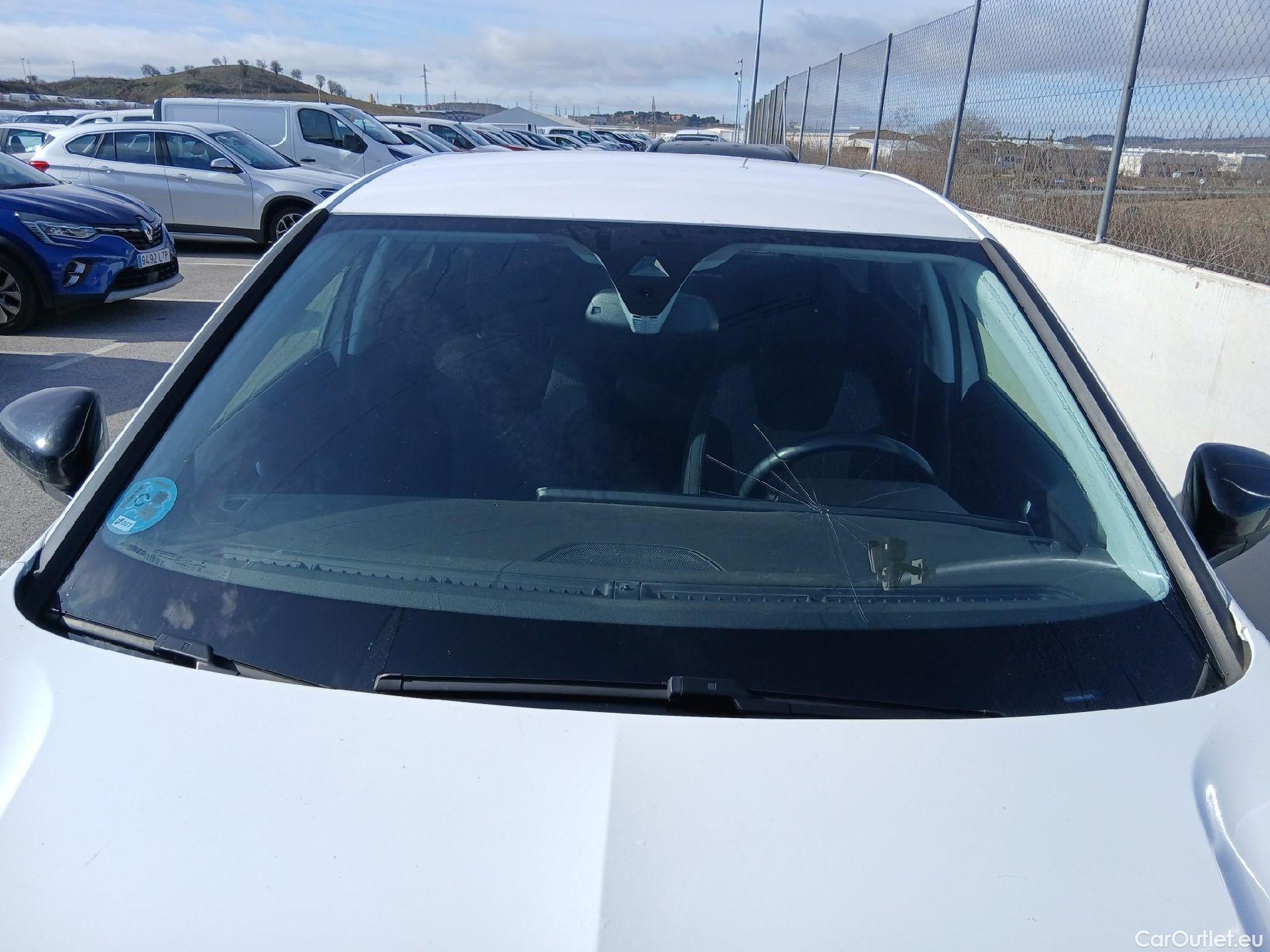  Opel   Grandland X OPEL Grandland / 2021 / 5P / todoterreno 1.5 CDTi Business Edition Auto #1