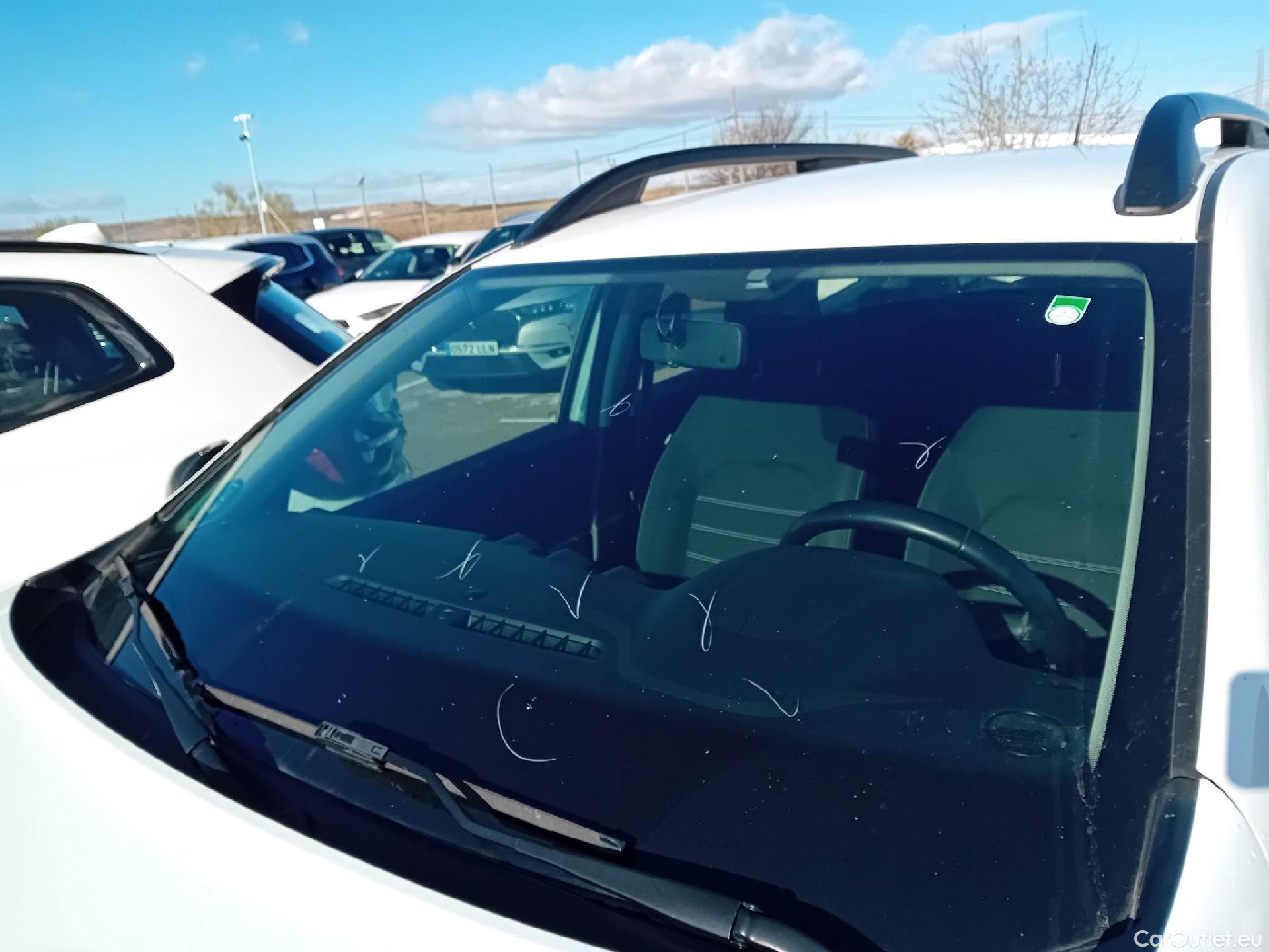  Dacia  Duster DACIA  / 2018 / 5P / todoterreno Comfort TCE 74kW(100CV) ECO-G 4X2 #2