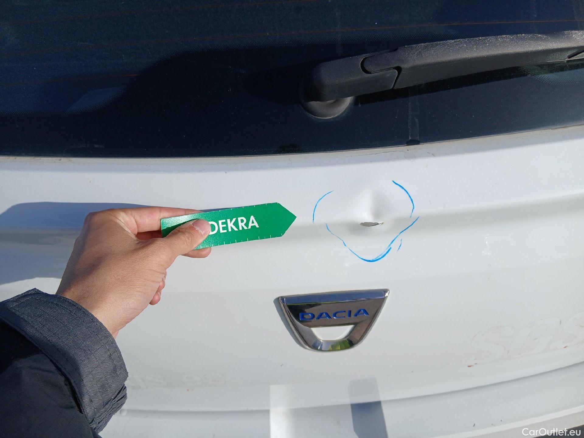  Dacia  Sandero DACIA  / 2020 / 5P / berlina con portón Stepway Comfort 74kW (100CV) ECO-G #37