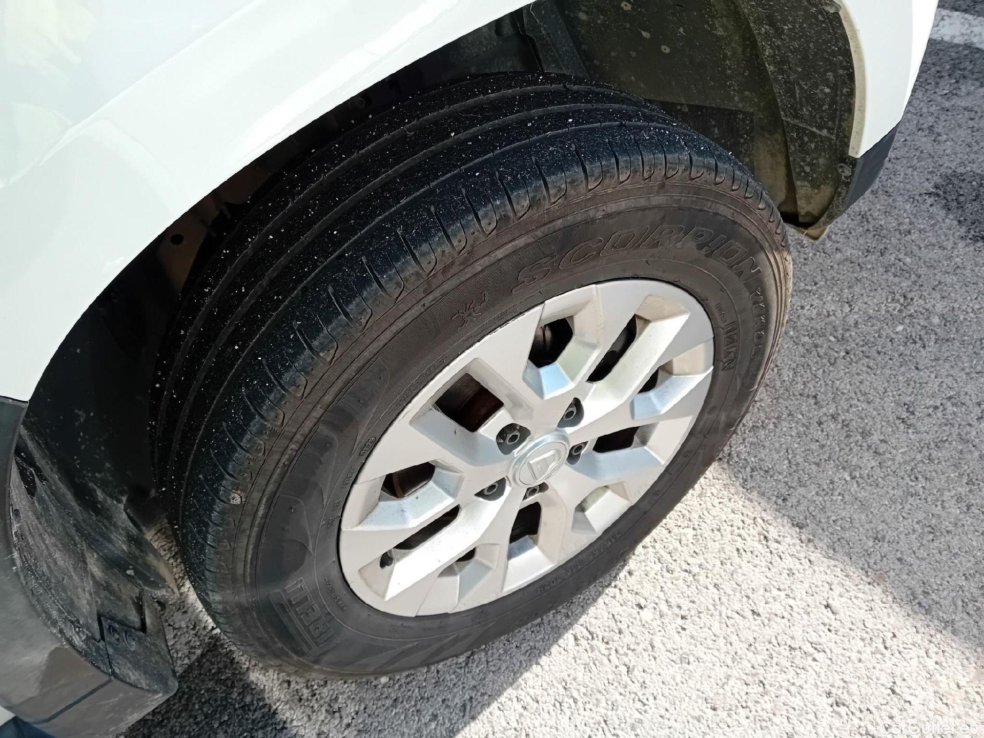  Dacia  Duster DACIA  / 2018 / 5P / todoterreno Comfort TCE 74kW(100CV) ECO-G 4X2 #34