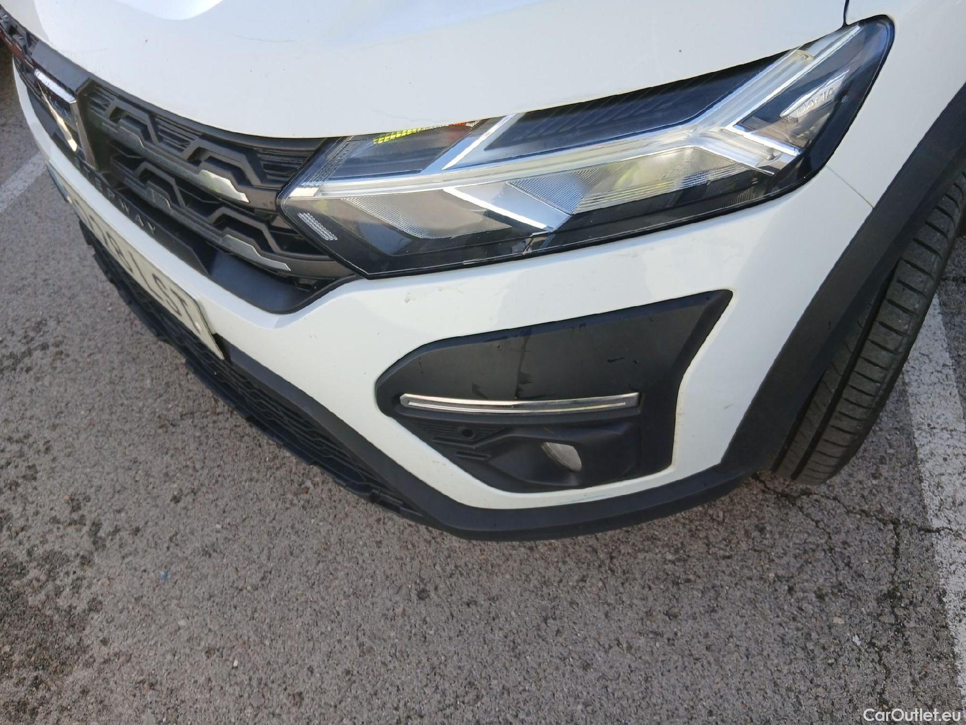  Dacia  Sandero DACIA  / 2020 / 5P / berlina con portón Stepway Comfort 74kW (100CV) ECO-G #2