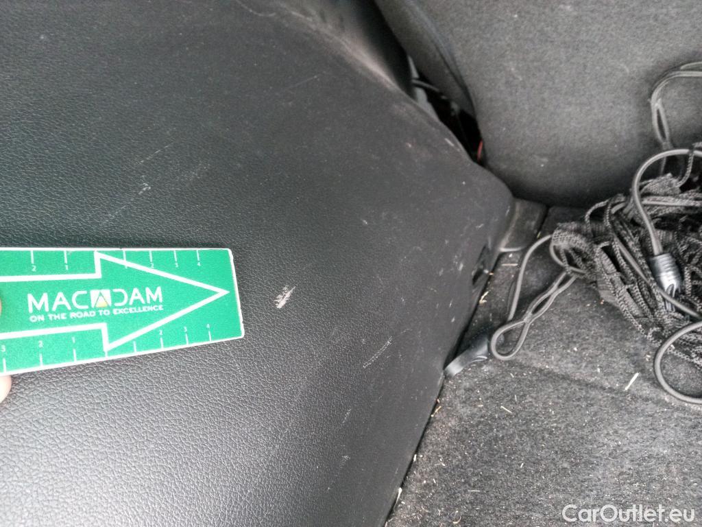  Hyundai  Tucson HYUNDAI  / 2018 / 5P / todoterreno 1.6 CRDI 100kW (136CV) 48V N-Line 4X2 #21