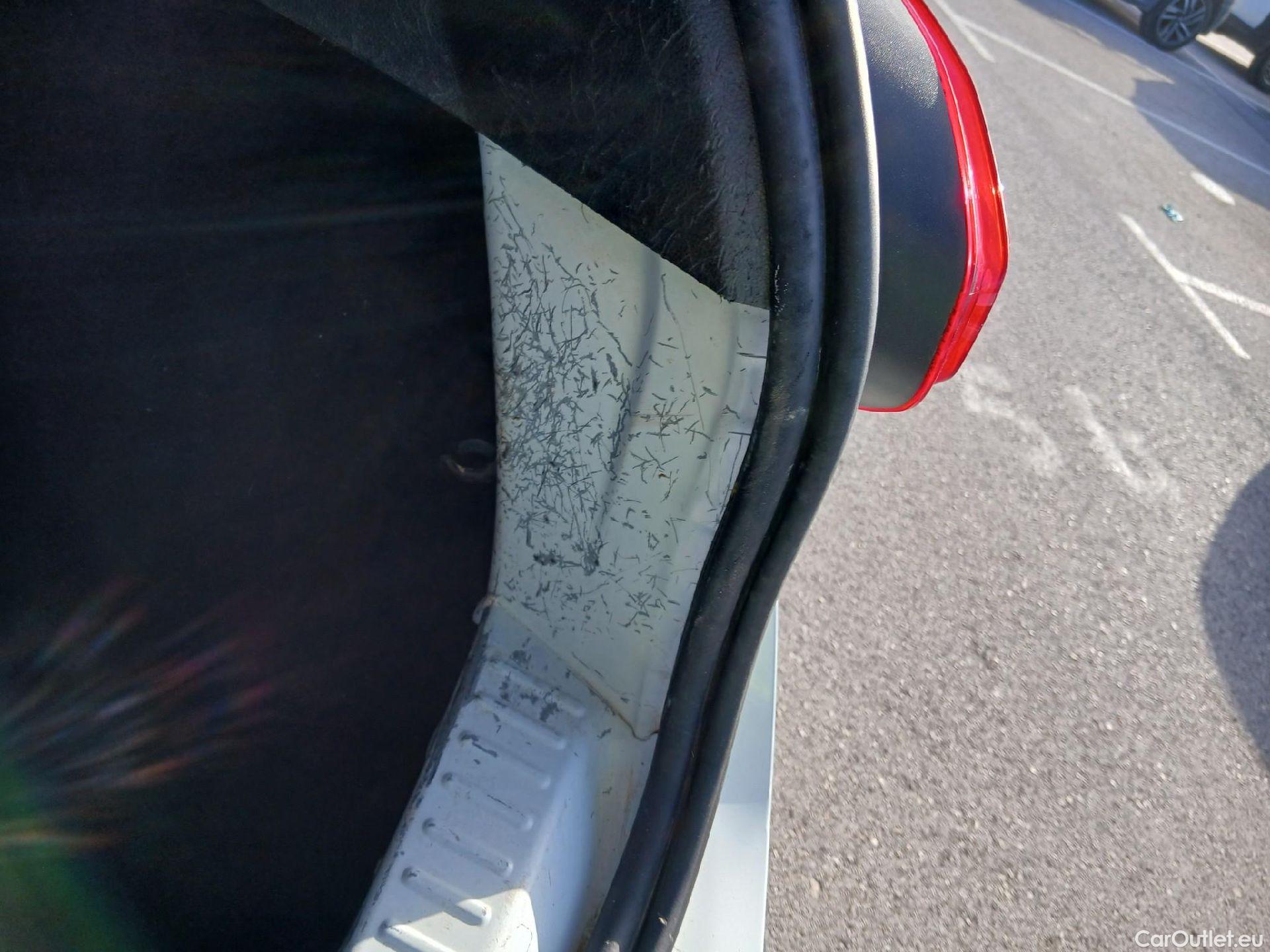  Dacia  Sandero DACIA  / 2020 / 5P / berlina con portón Stepway Comfort 74kW (100CV) ECO-G #38