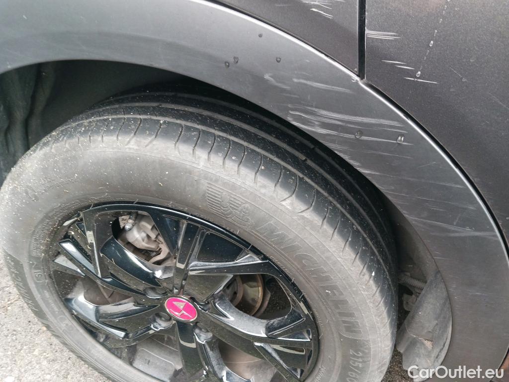  Citroen  DS3 DS DS 3 Crossback / 2018 / 5P / todoterreno BlueHDi 81 kW Manual PERFORMANCE LINE #31