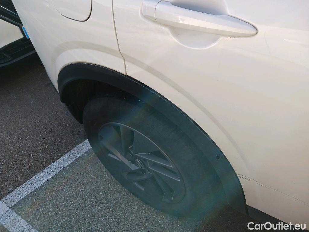  Nissan  Qashqai NISSAN  / 2021 / 5P / todoterreno DIG-T 116kW (158CV) mHEV Xtronic Acenta (AC2) #19