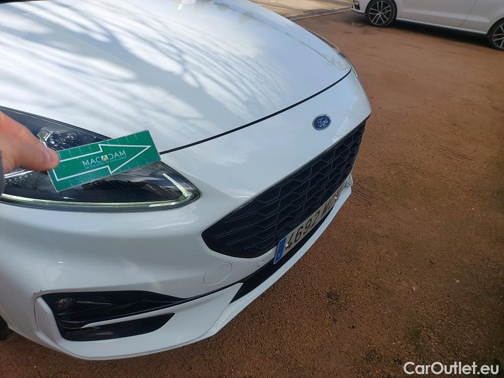  Ford  Kuga FORD  / 2019 / 5P / todoterreno ST-Line X 2.5 Duratec PHEV 165kW Auto  #9