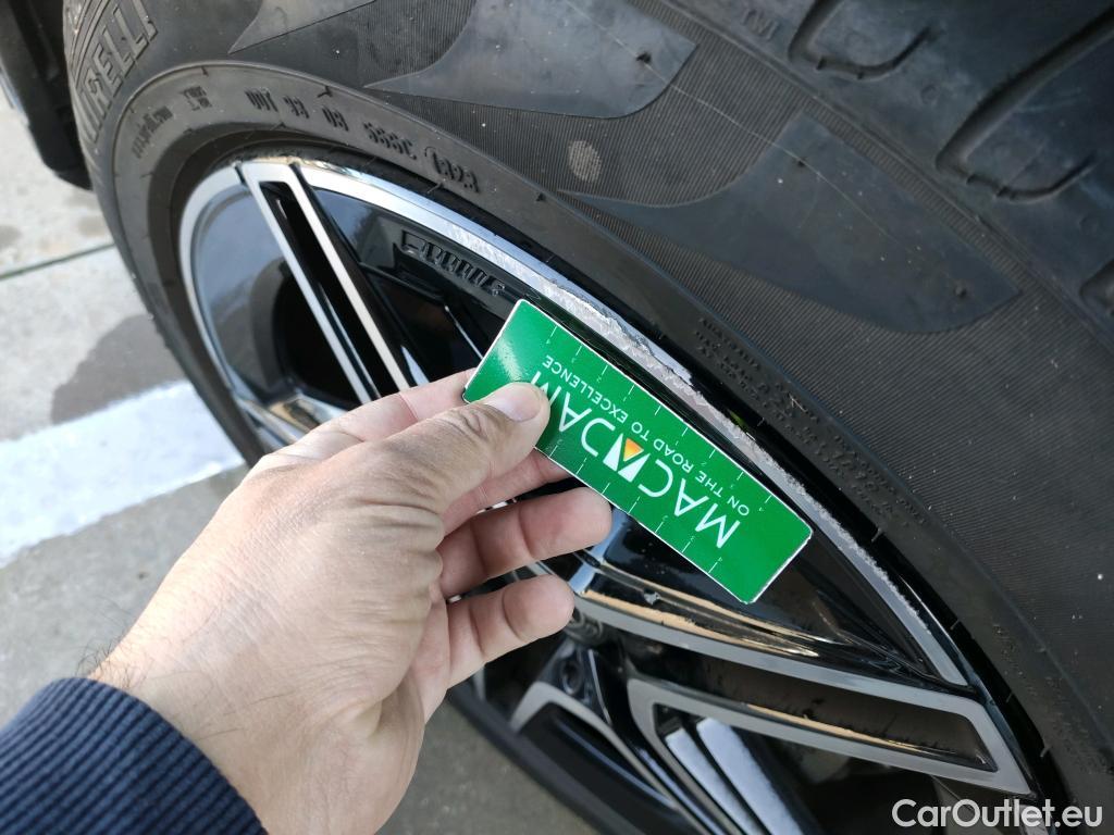  Mercedes  G-Klasee MERCEDES-BENZ GLC Coupé / 2019 / 5P / coupé GLC 300 de 4MATIC #4