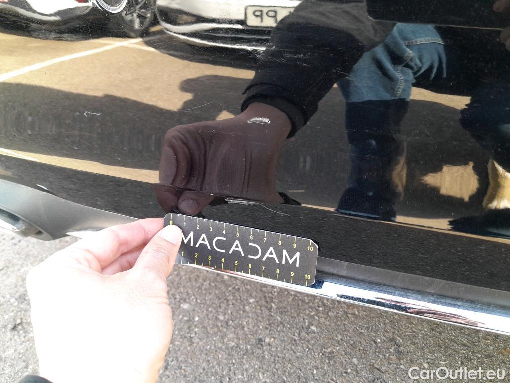  Mercedes  A-Klasse MERCEDES-BENZ Clase A / 2018 / 5P / berlina con portón A 250 e #28