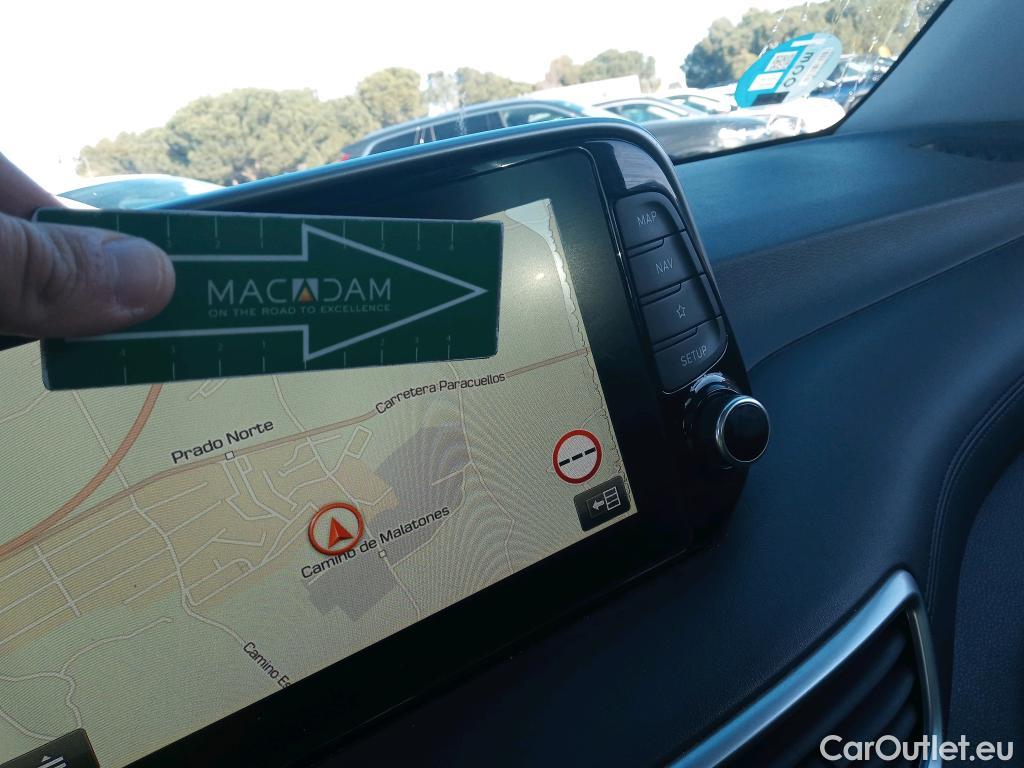  Hyundai  Tucson HYUNDAI  / 2018 / 5P / todoterreno 1.6 CRDI 85kW (116CV) 48V Tecno 4X2 #27