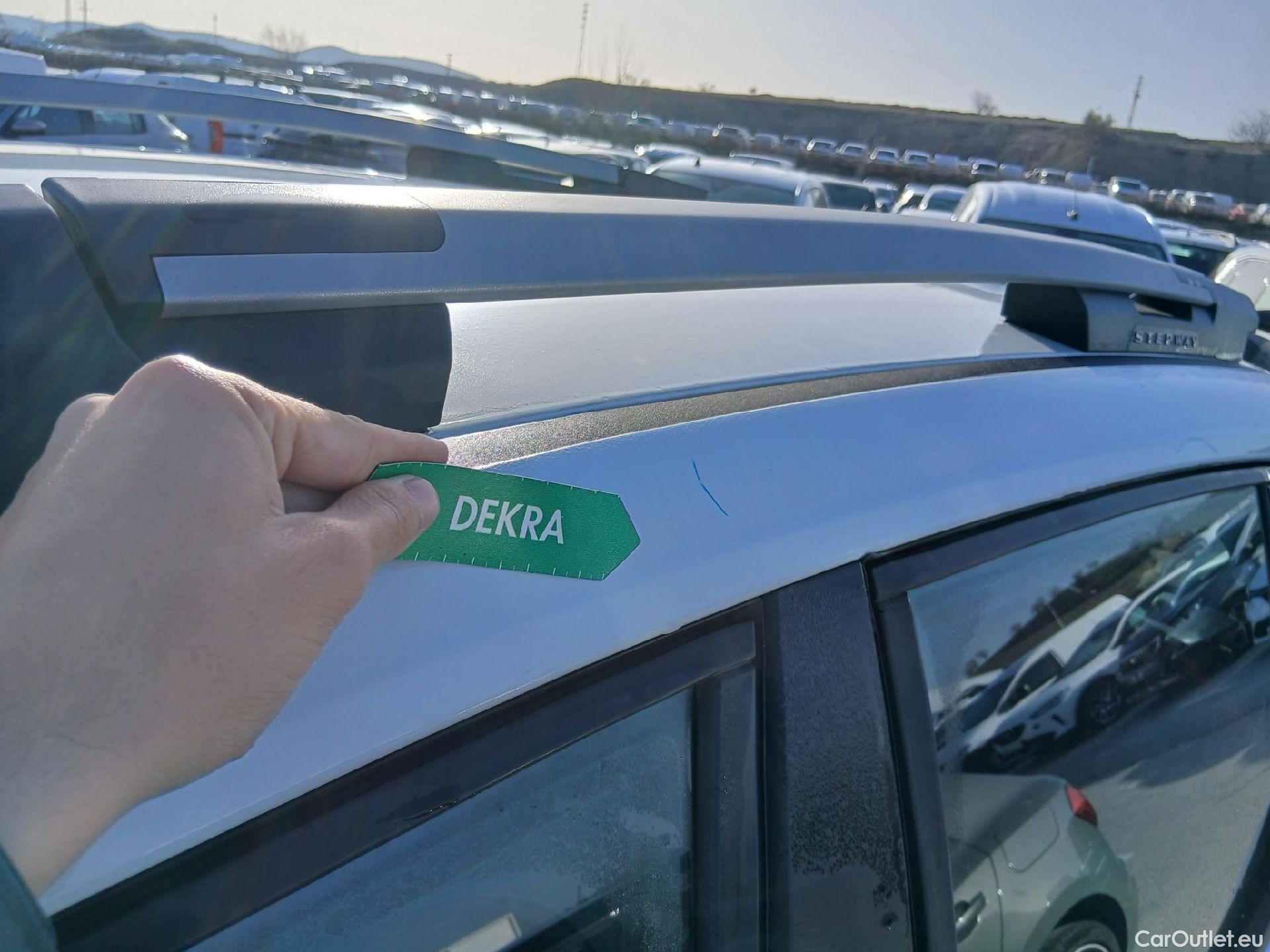  Dacia  Sandero DACIA  / 2020 / 5P / berlina con portón Stepway Comfort 74kW (100CV) ECO-G #16