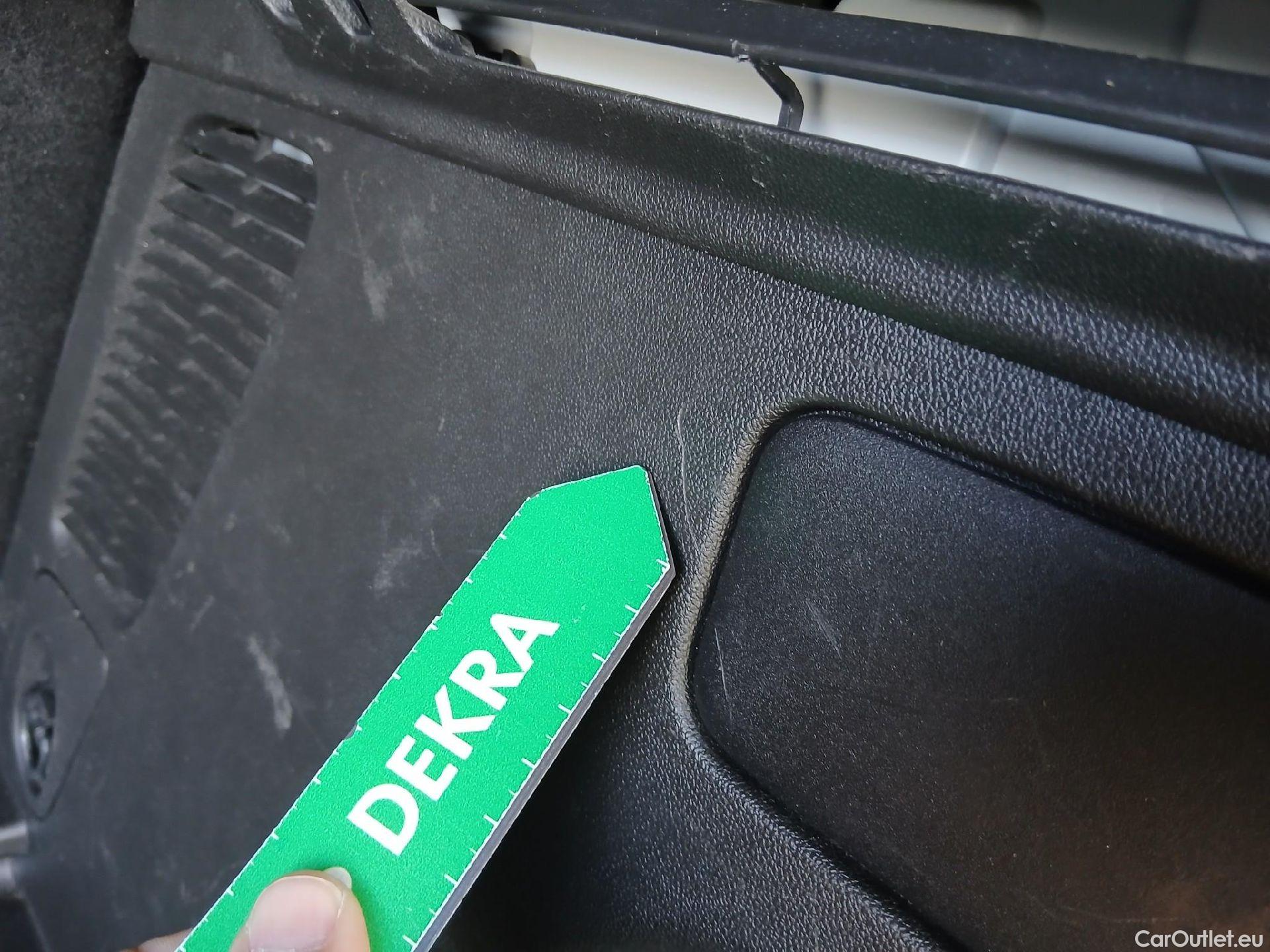  Opel   Grandland X OPEL Grandland / 2021 / 5P / todoterreno 1.5 CDTi Business Edition Auto #25