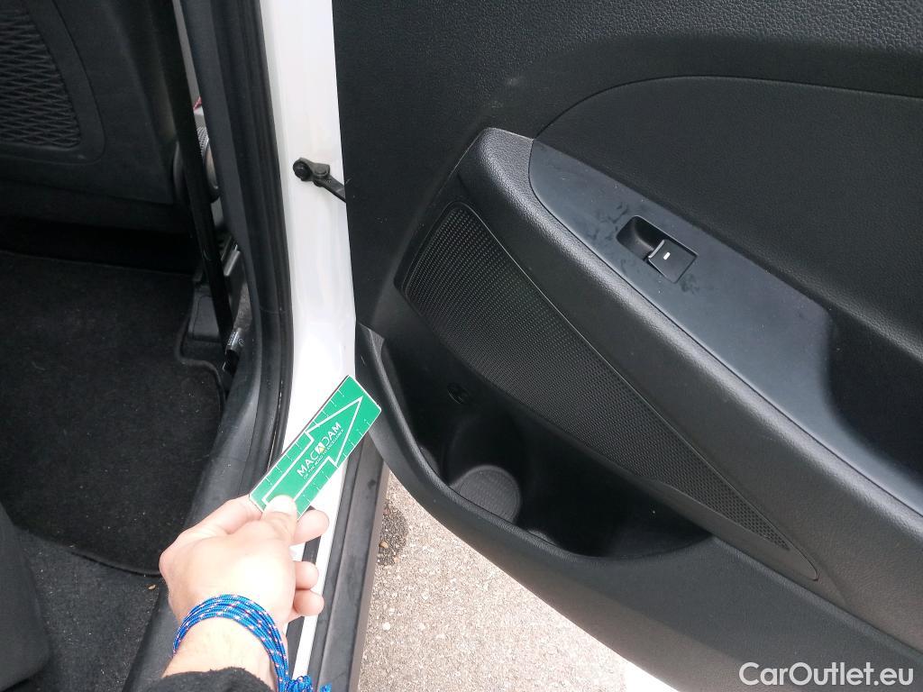  Hyundai  Tucson HYUNDAI  / 2018 / 5P / todoterreno 1.6 CRDI 100kW (136CV) 48V N-Line 4X2 #18