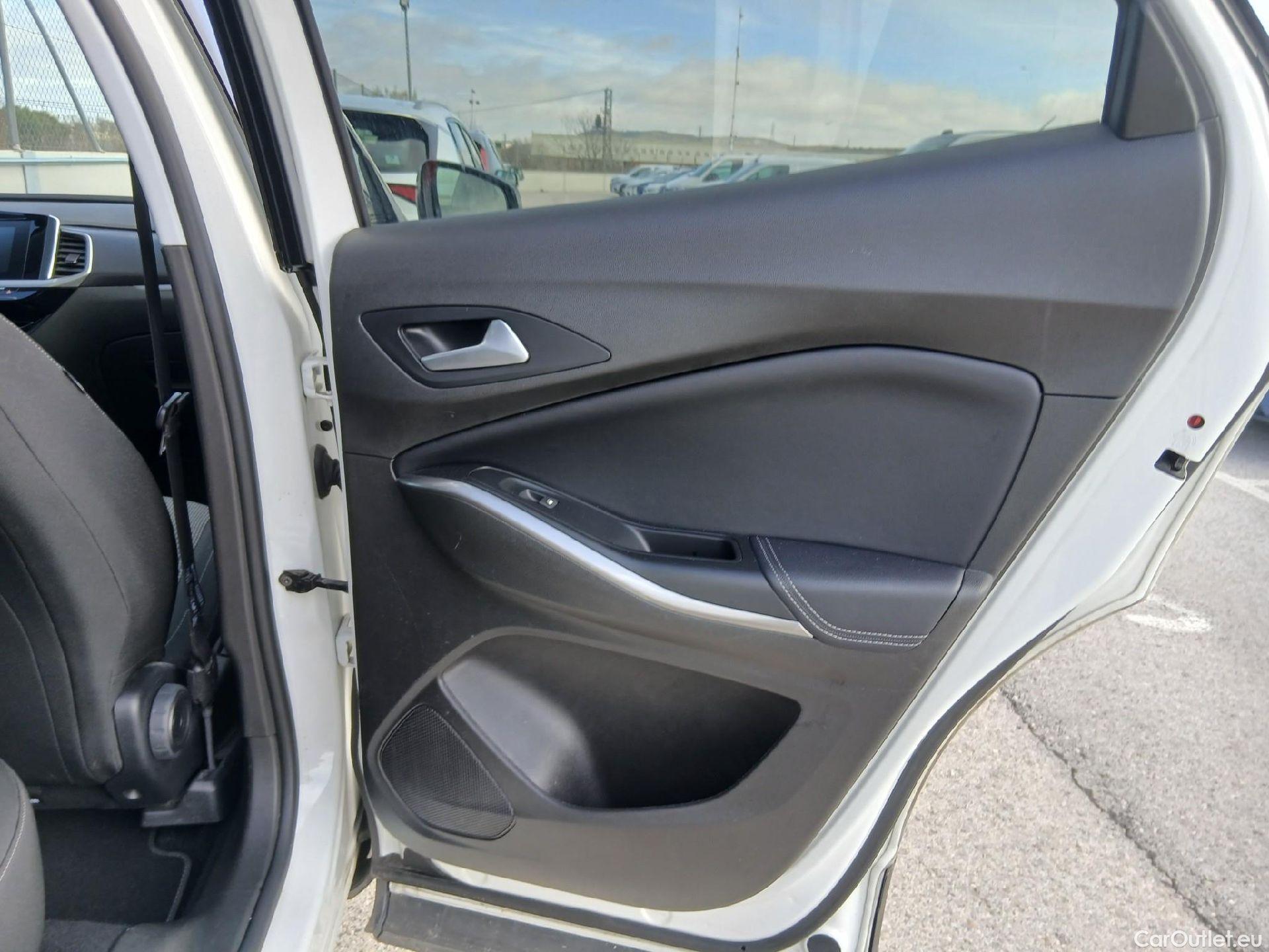  Opel   Grandland X OPEL Grandland / 2021 / 5P / todoterreno 1.5 CDTi Business Edition Auto #33