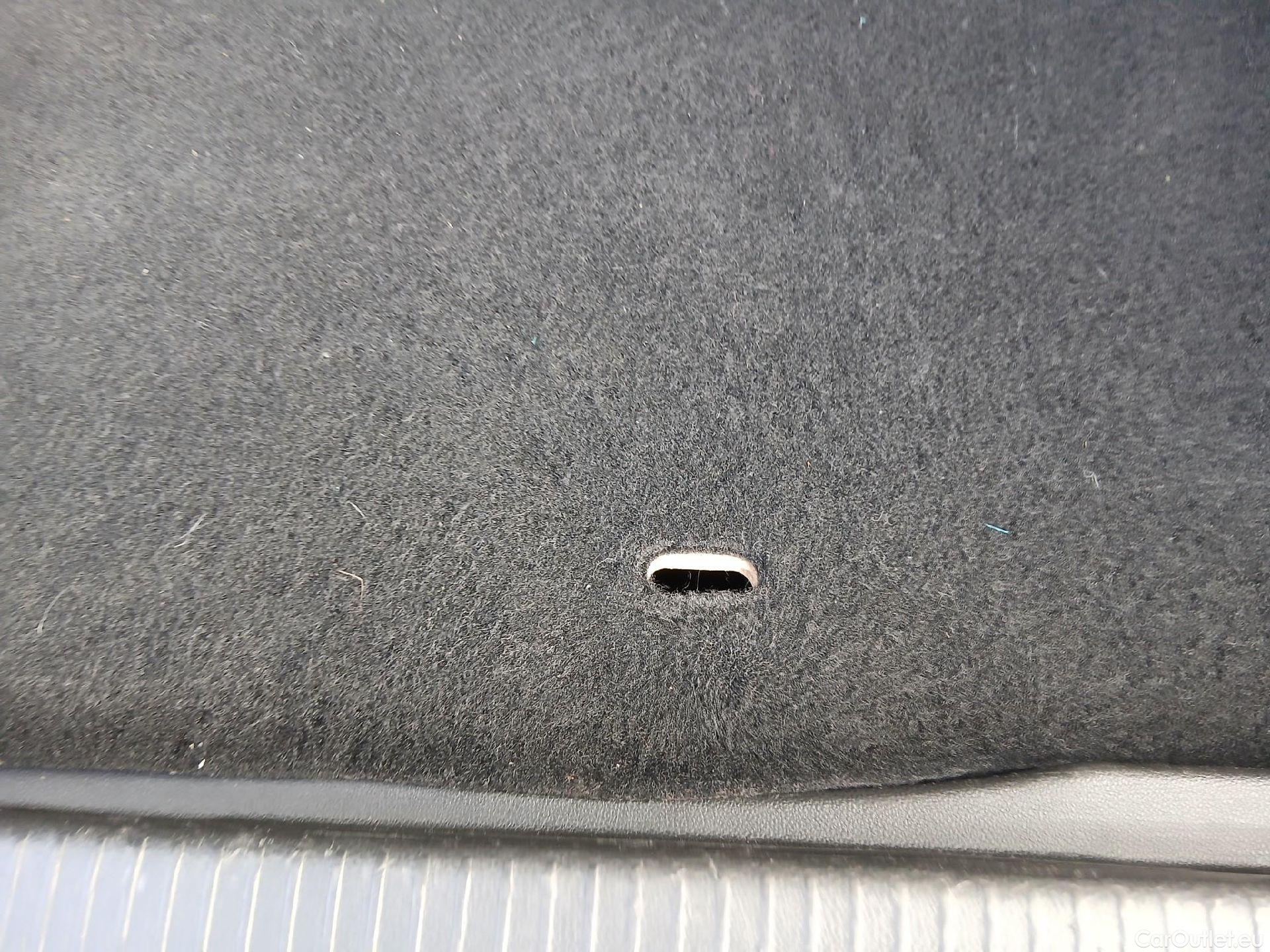  Opel   Grandland X OPEL Grandland / 2021 / 5P / todoterreno 1.5 CDTi Business Edition Auto #27