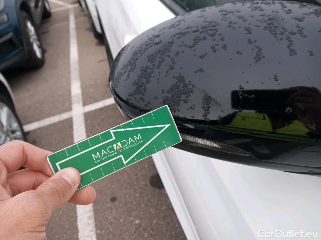  Hyundai  Tucson HYUNDAI  / 2018 / 5P / todoterreno 1.6 CRDI 100kW (136CV) 48V N-Line 4X2 #32