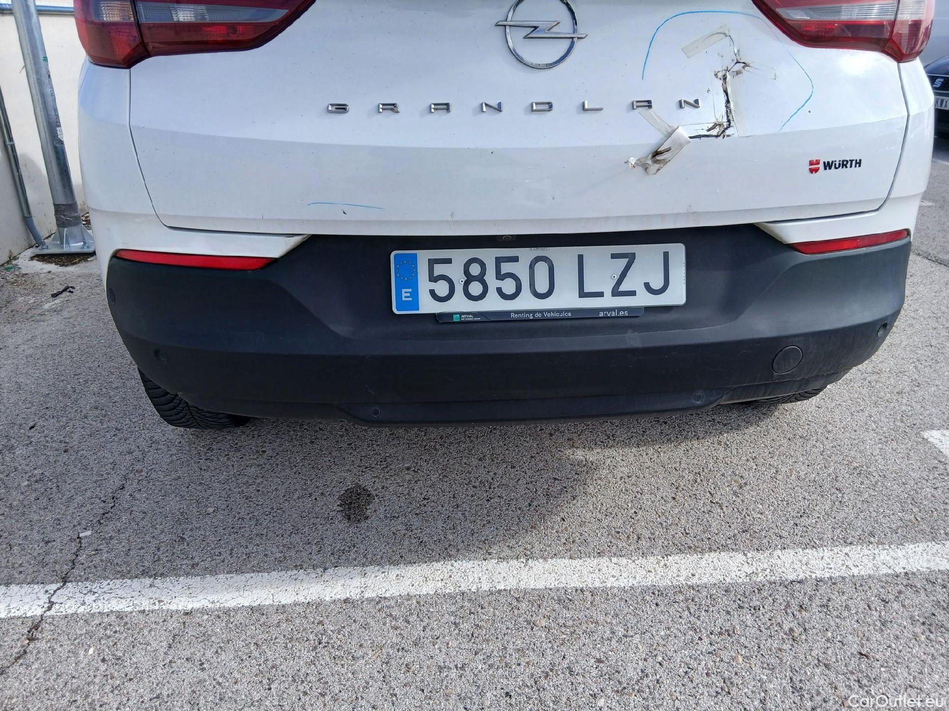  Opel   Grandland X OPEL Grandland / 2021 / 5P / todoterreno 1.5 CDTi Business Edition Auto #20