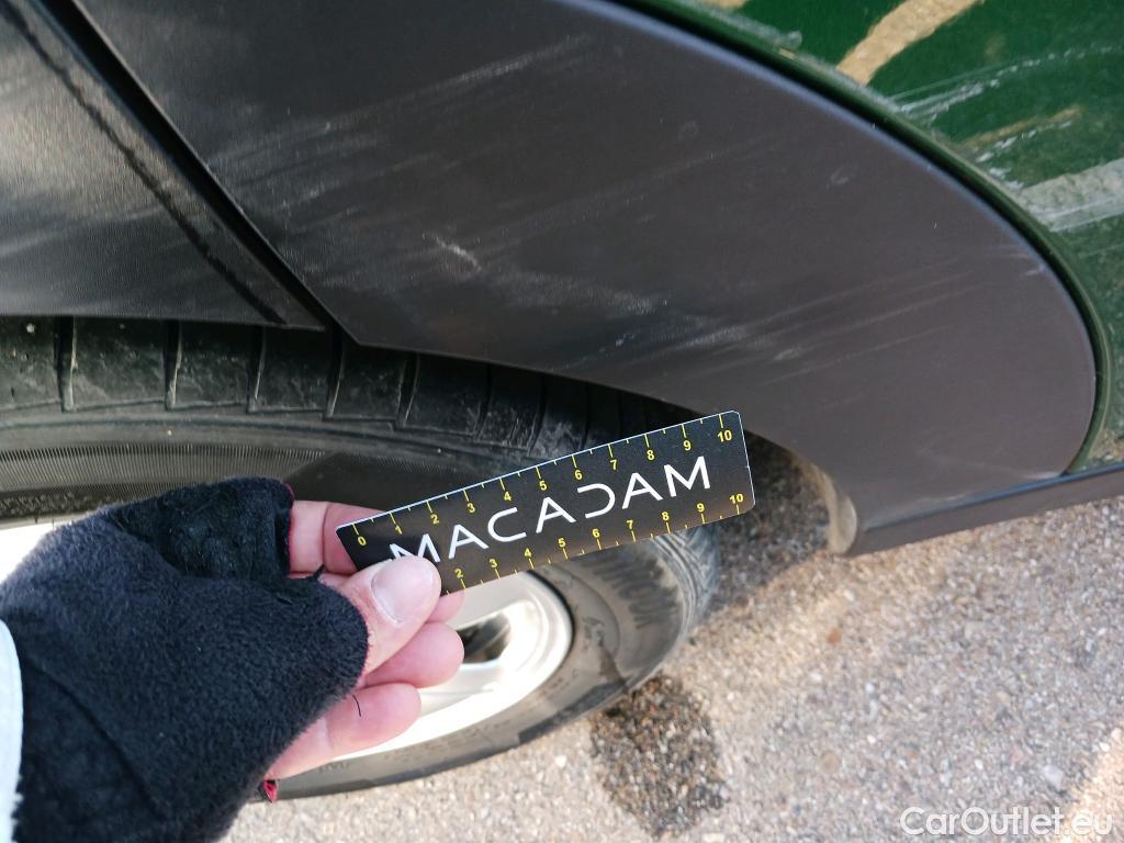  Mini  Cooper MINI MINI / 2014 / 5P / berlina con portón  5 PUERTAS #31