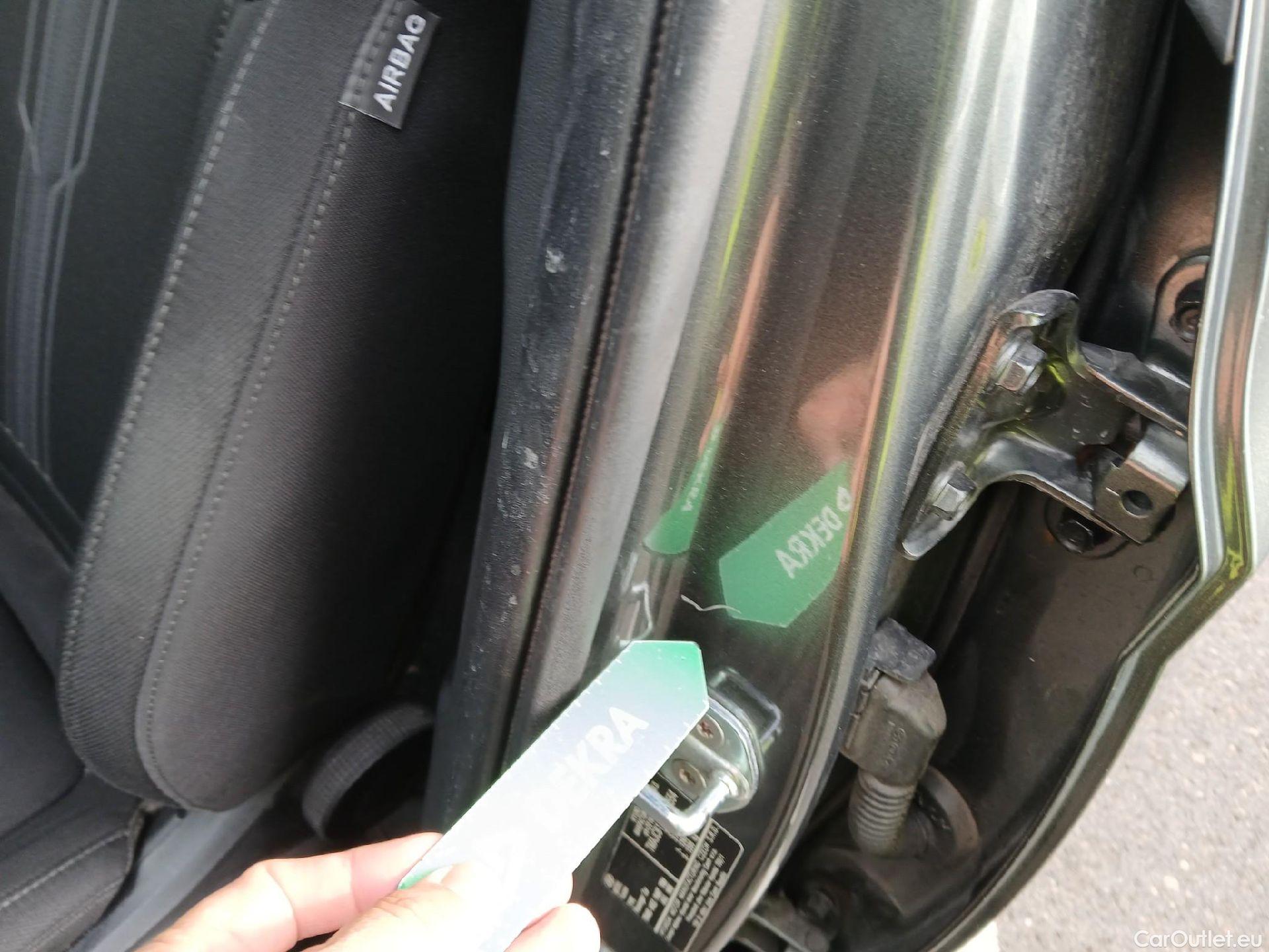  Hyundai  Tucson HYUNDAI  / 2020 / 5P / todoterreno 1.6 TGDI PHEV 195kW Maxx Auto 4X4 #2