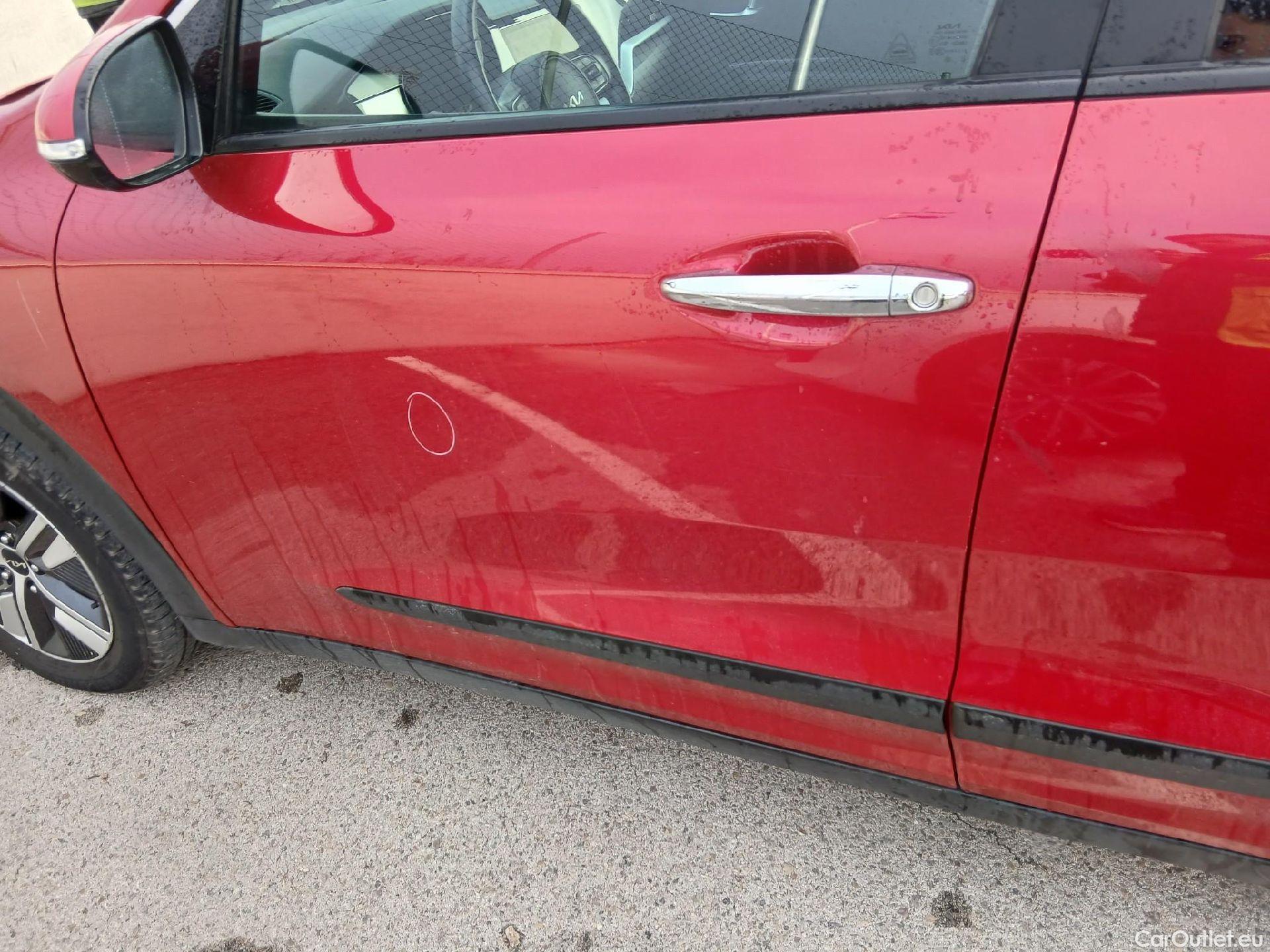  KIA  Niro KIA  / 2019 / 5P / crossover 1.6 GDi HEV 104kW (141CV) Drive #10