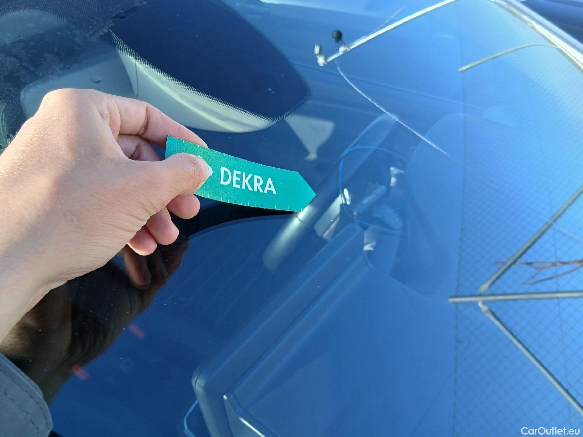  Dacia  Sandero DACIA  / 2020 / 5P / berlina con portón Stepway Comfort 74kW (100CV) ECO-G #8