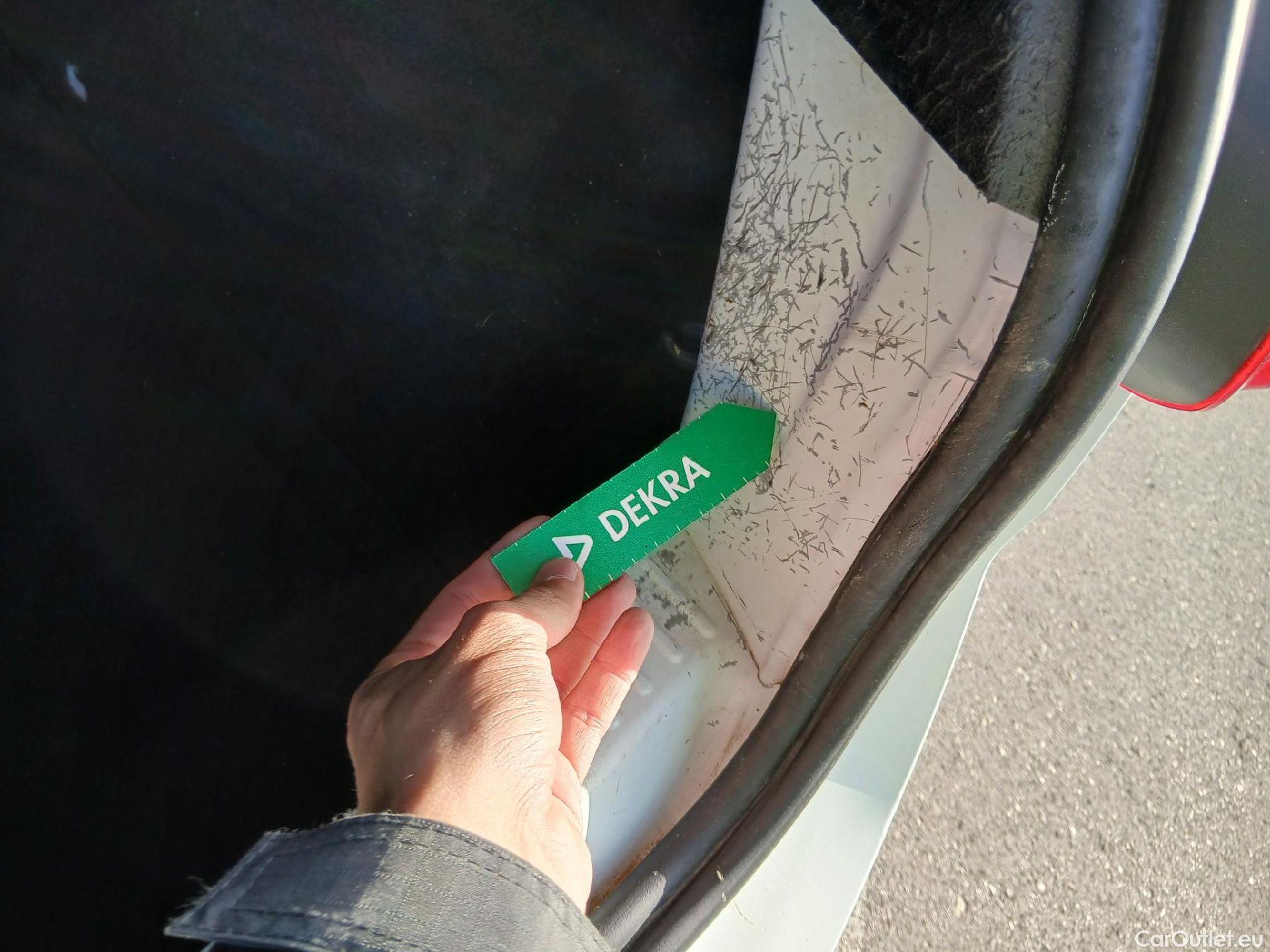  Dacia  Sandero DACIA  / 2020 / 5P / berlina con portón Stepway Comfort 74kW (100CV) ECO-G #39