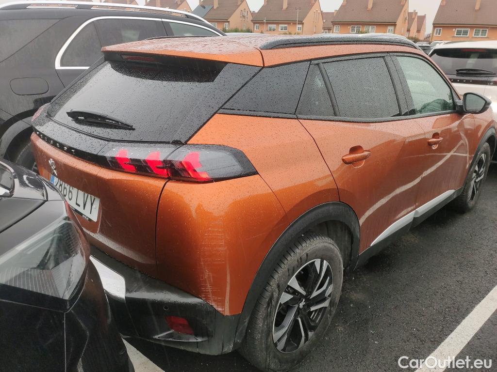 Peugeot  2008 PEUGEOT  / 2019 / 5P / todoterreno Allure Puretech 130 S&S EAT8 #11