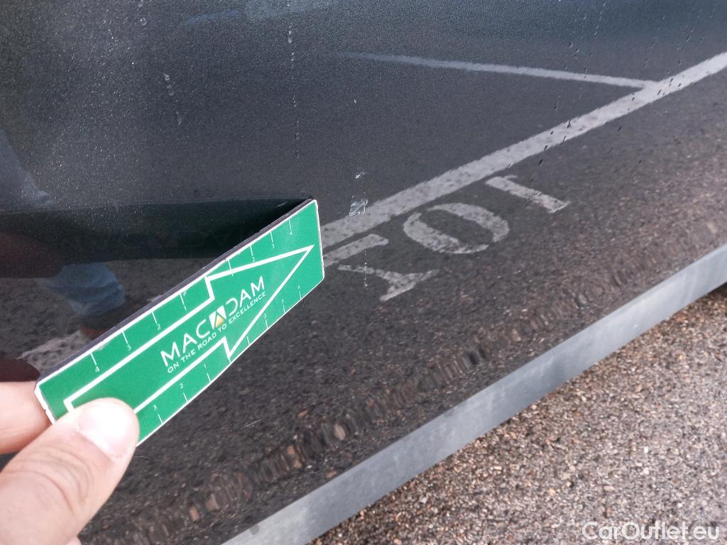  Toyota  RAV4 TOYOTA  / 2015 / 5P / todoterreno 2.5l hybrid 4WD Advance #36