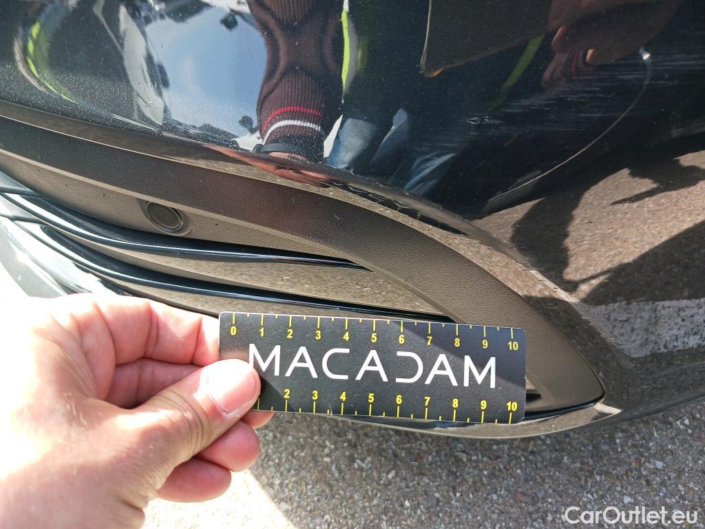  Volkswagen  Golf  VOLKSWAGEN / 2020 / 5P / familiar Life 2.0 TDI 85kW (115CV) Variant #19