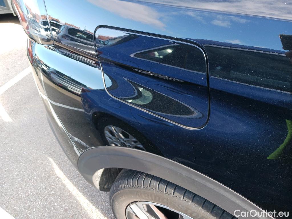  Peugeot  5008 PEUGEOT  / 2020 / 5P / todoterreno 1.6 PureTech 132KW S&S GT Pack EAT8 #18