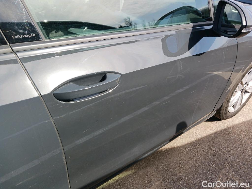  Volkswagen  Golf  VOLKSWAGEN / 2020 / 5P / familiar Life 2.0 TDI 85kW (115CV) Variant #5