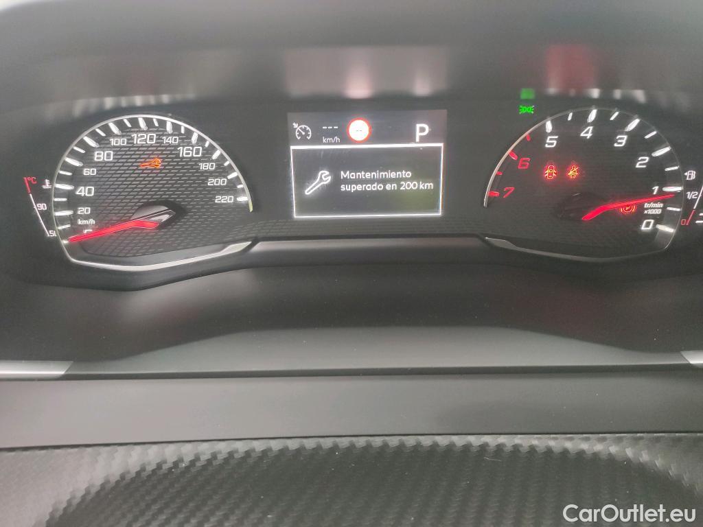  Peugeot  2008 PEUGEOT  / 2019 / 5P / todoterreno Allure Puretech 130 S&S EAT8 #15
