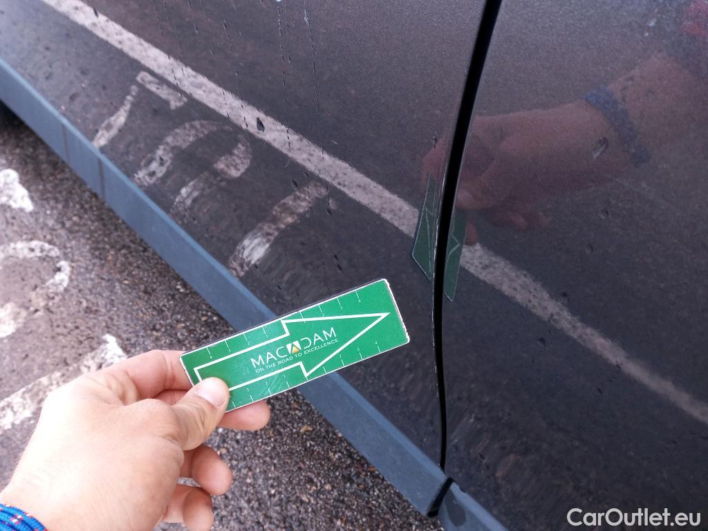  Toyota  RAV4 TOYOTA  / 2015 / 5P / todoterreno 2.5l hybrid 4WD Advance #5