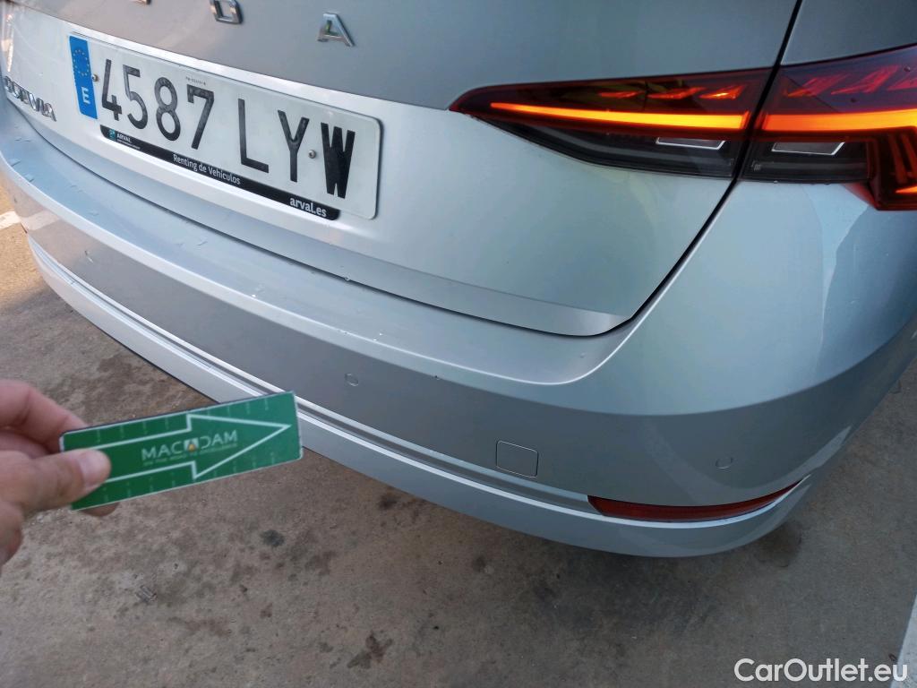  Skoda  Octavia SKODA  / 2020 / 5P / berlina con portón 2.0 TDI 85kW (115 CV) Manual Ambition #10