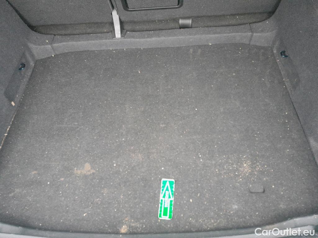  Seat  ATECA SEAT  / 2016 / 5P / todoterreno 1.5 TSI 110kW St&Sp Style XL(SP) #13