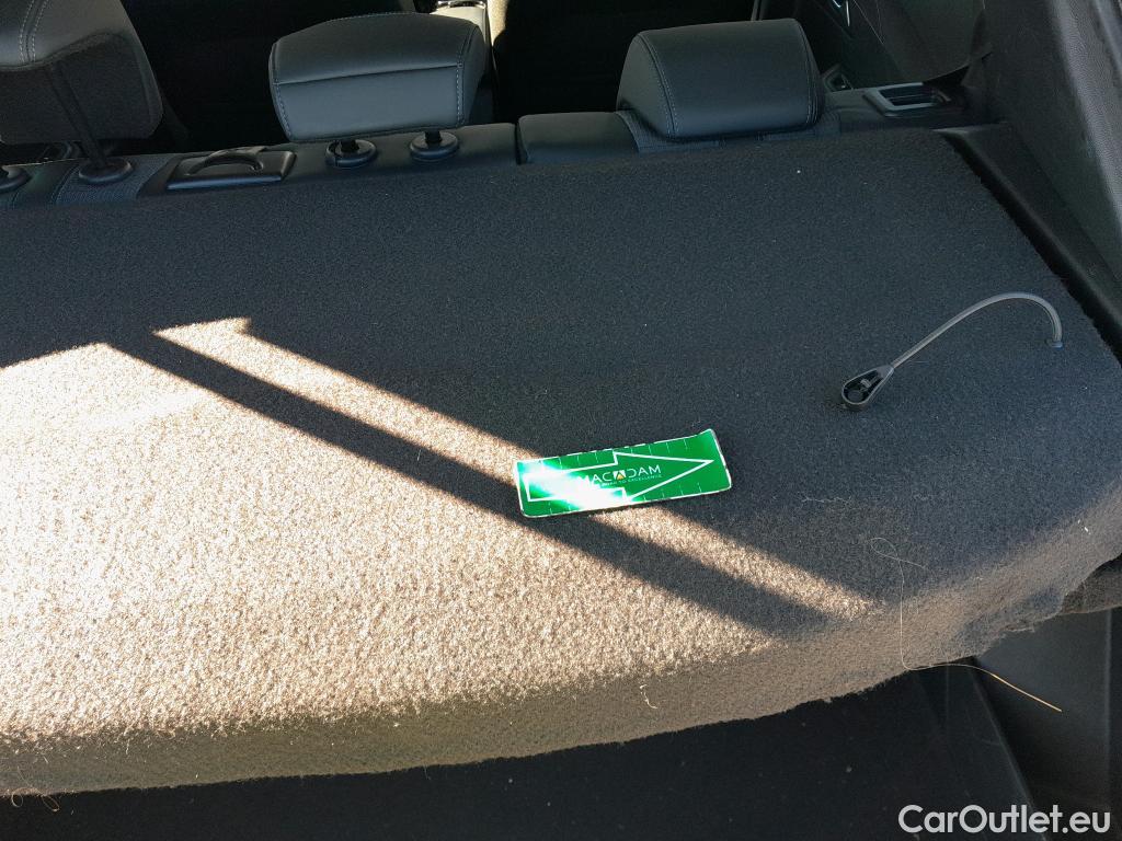  Peugeot  2008 PEUGEOT  / 2019 / 5P / todoterreno Allure BlueHDI 81kW (110CV) #7