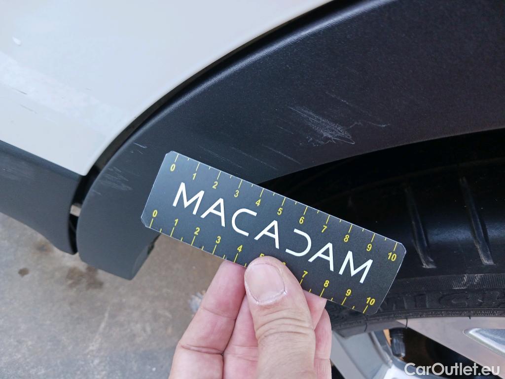  Renault  Kadjar RENAULT  / 2019 / 5P / crossover Zen GPF TCe 103kW (140CV) EDC #19