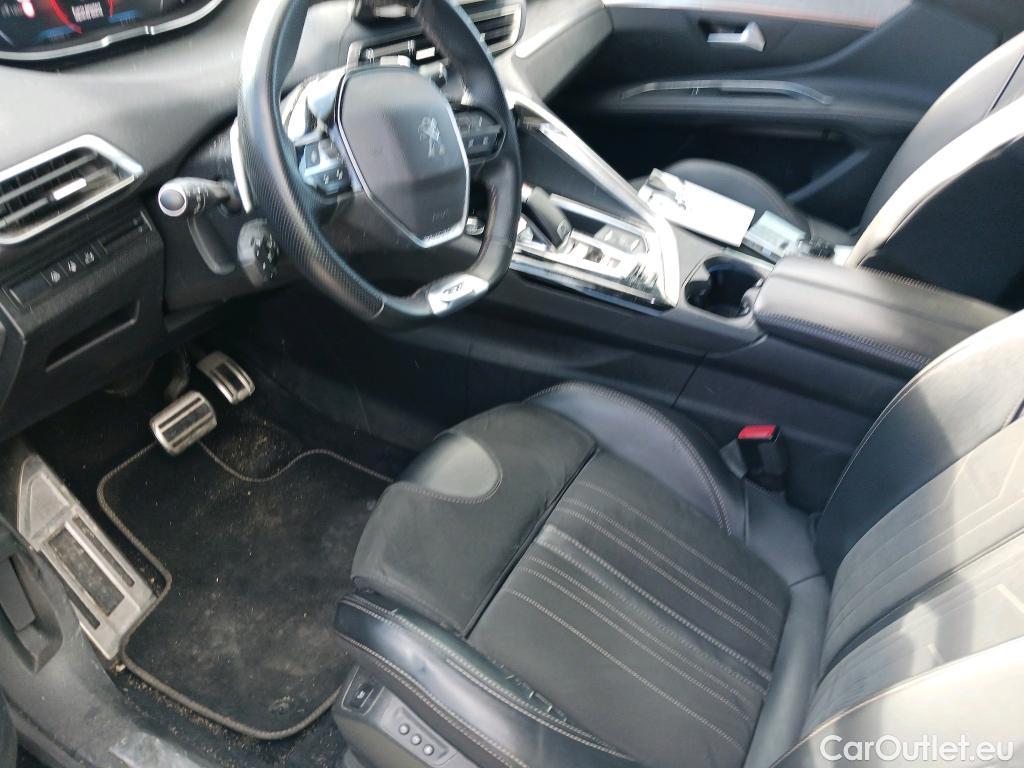  Peugeot  5008 PEUGEOT  / 2020 / 5P / todoterreno 1.6 PureTech 132KW S&S GT Pack EAT8 #23