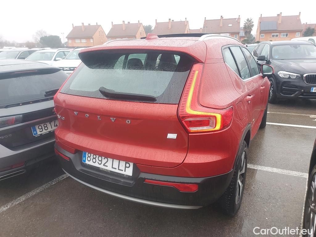  Volvo  XC 40 VOLVO XC40 / 2017 / 5P / todoterreno 1.5 T5 Twin Recharge Inscription Ex Auto #1