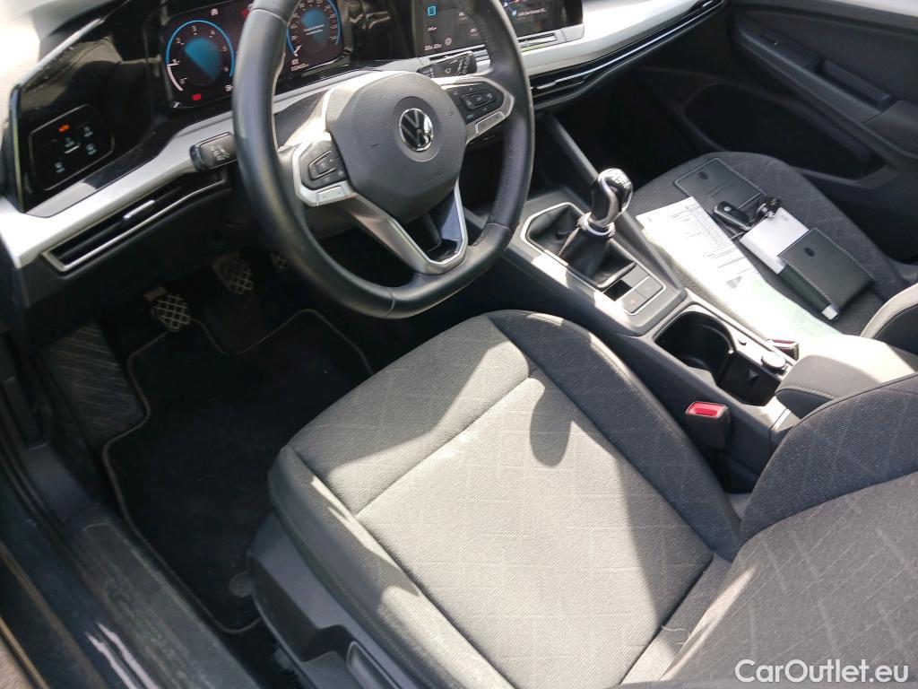  Volkswagen  Golf  VOLKSWAGEN / 2020 / 5P / familiar Life 2.0 TDI 85kW (115CV) Variant #30