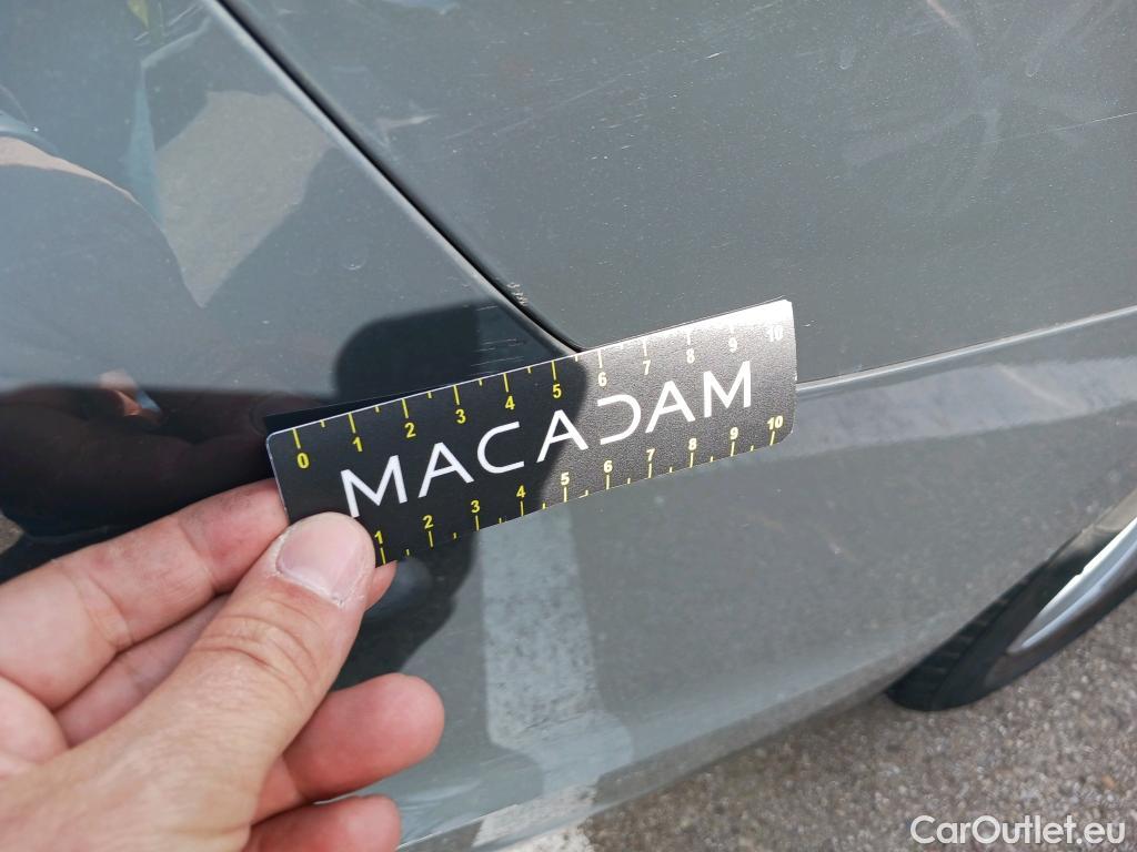  Volkswagen  Golf  VOLKSWAGEN / 2020 / 5P / familiar Life 2.0 TDI 85kW (115CV) Variant #36