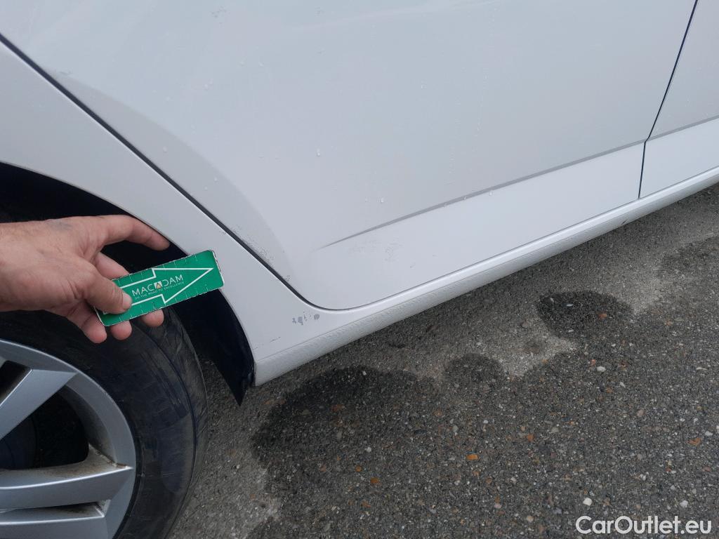  Skoda  Fabia SKODA  / 2018 / 5P / familiar 1.0 TSI 70KW (95CV) Ambition #5