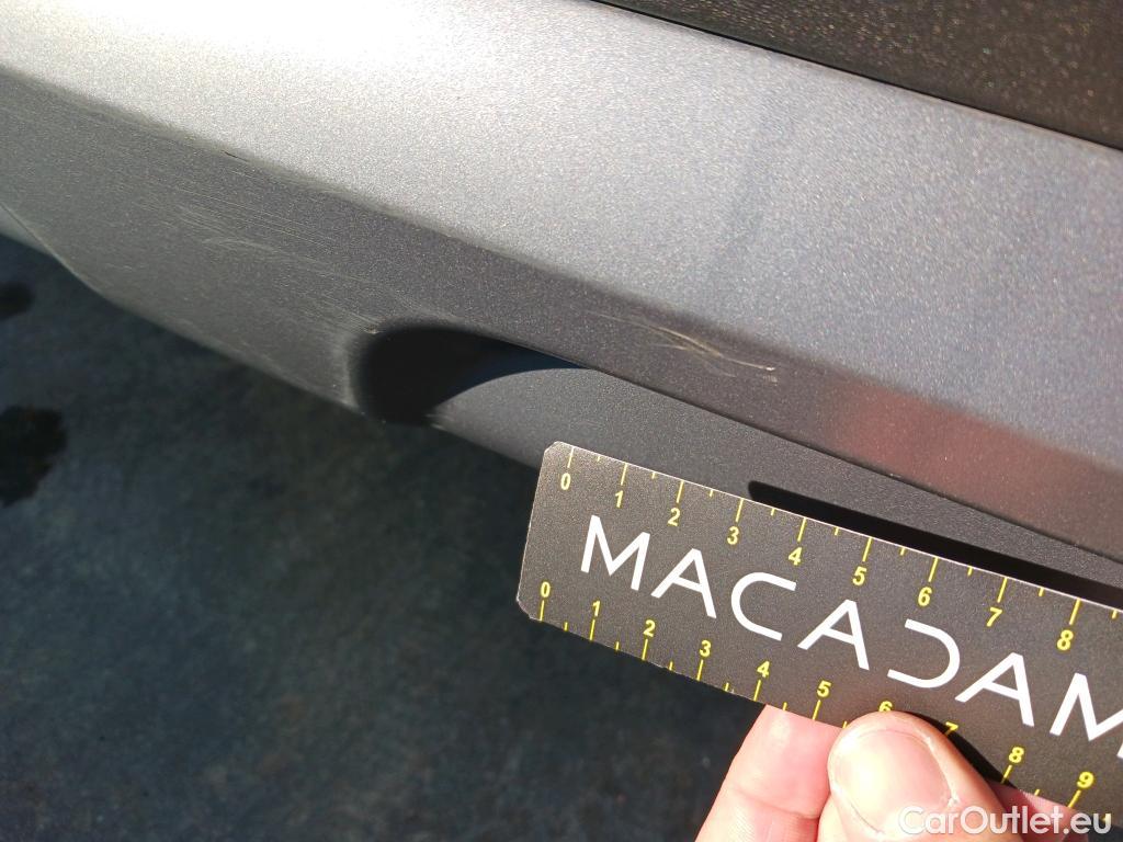  Renault  Kadjar RENAULT  / 2019 / 5P / crossover Zen GPF TCe 103kW (140CV) EDC #14