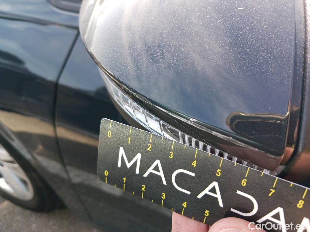  Volkswagen  Golf  VOLKSWAGEN / 2020 / 5P / familiar Life 2.0 TDI 85kW (115CV) Variant #26